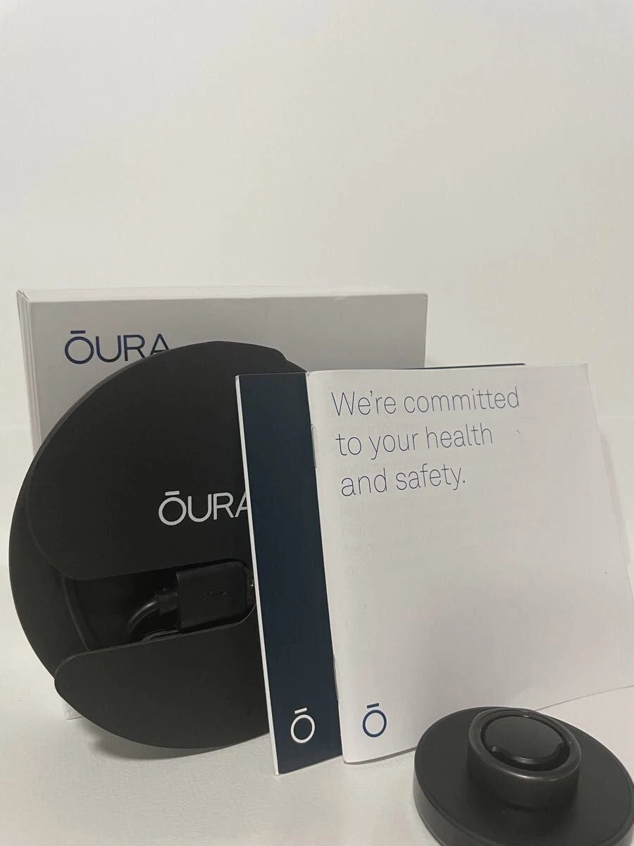Oura Ring Gen3 3rd Generation Ring US Size 8 Stealth w/ Accessories Matte Black