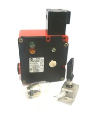 NEW ALLEN BRADLEY 802F-TA6SM11RL KEY INTERLOCK SWITCH SER.A REV.A 802FTA6SM11RL