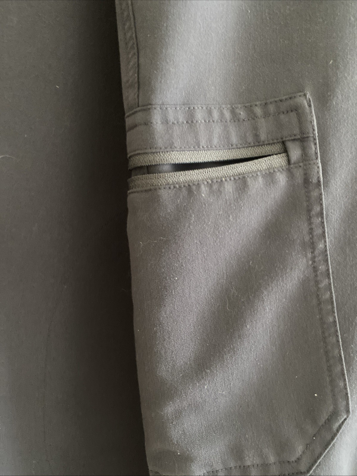 FIGS Technical Collection Scrub Set Gray Catarina… - image 2