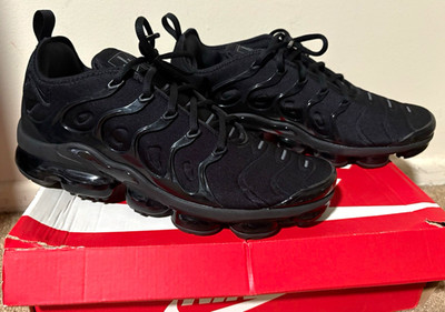 Nike Air Vapormax Plus Triple Black Size 12 Pre-owned OG box