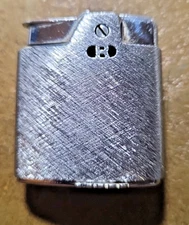 VETERAN OWNED Ronson Petite Vintage Lighter RARE