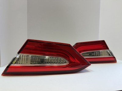 TOYOTA Both sides Tail Light Inner Lamp For 2018 - 2020 Toyota Camry - EXCELLENT