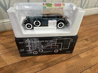 Sun Star 1932 Ford Lincoln KB Top Up 1:18 Die Cast Blue Stauer