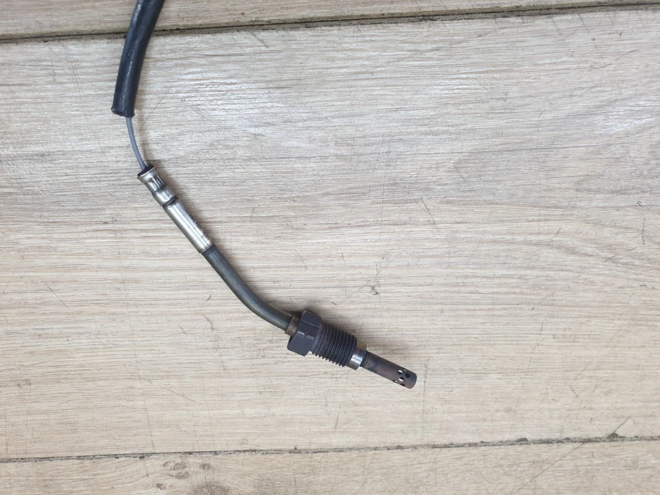 2008 AUDI A3 2.0 TDI EXHAUST GAS TEMPERATURE SENSOR 03L906088BS - Image 3 of 4