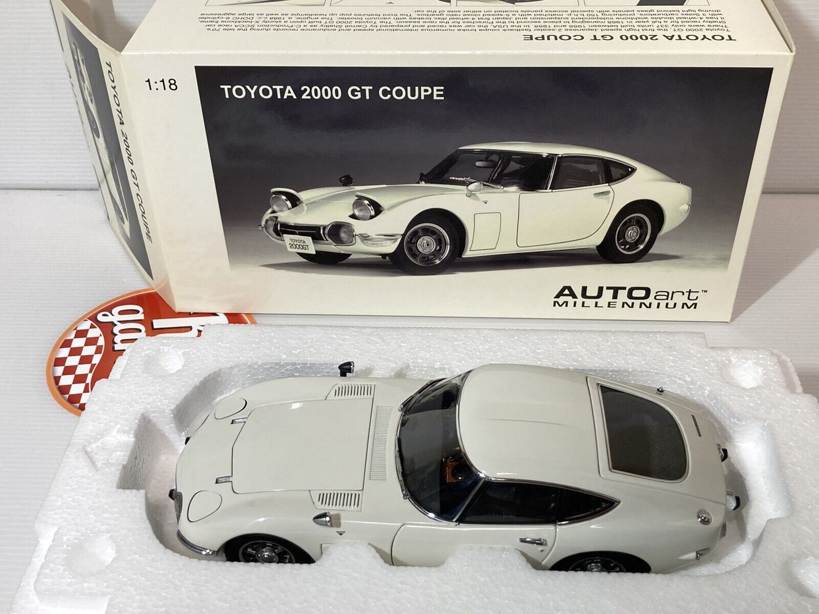 美品 Auto Art 1/18 TOYOTA 2000GT カスタム 改造-