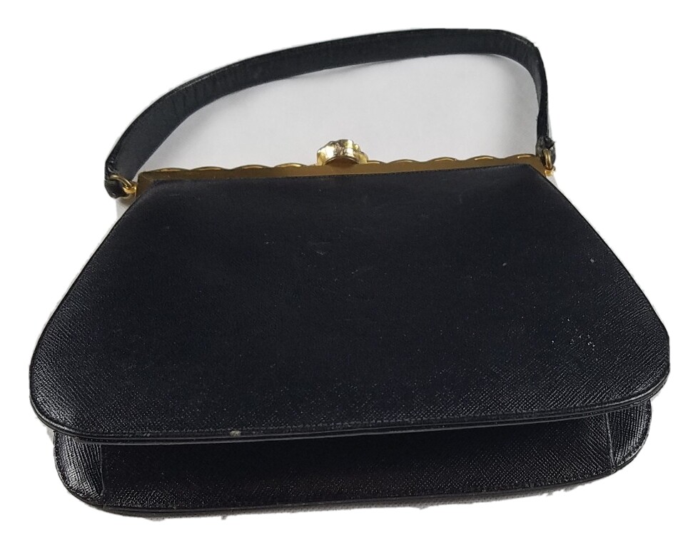 Vintage SAKS FIFTH AVENUE Black Leather Purse Clu… - image 3