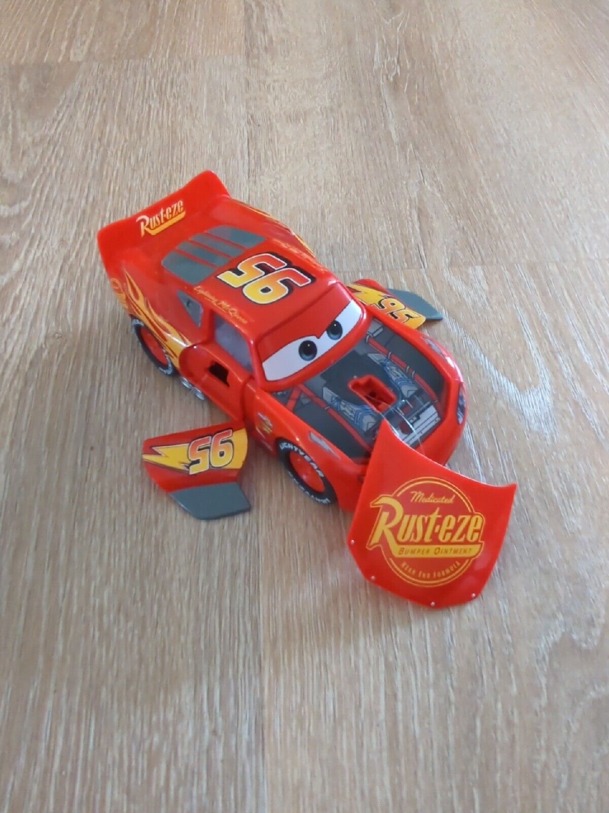 Cars 3 Lightning Mcqueen Crazy Crash And Smash Rc Car Thinkway Toys Brand  NEW!