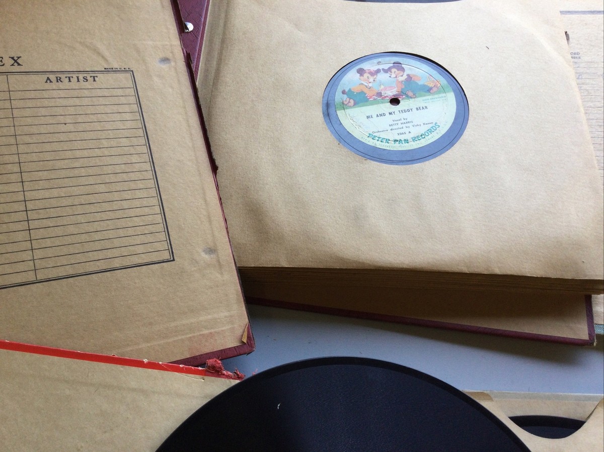 Lot of 58 Vintage vinyl records capital,Columbia,victor