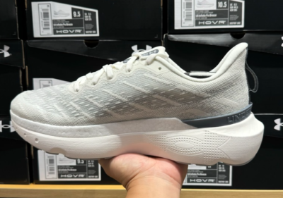 Size 10.5 - Under Armour HOVR Infinite Pro Breeze - White  display picture 2