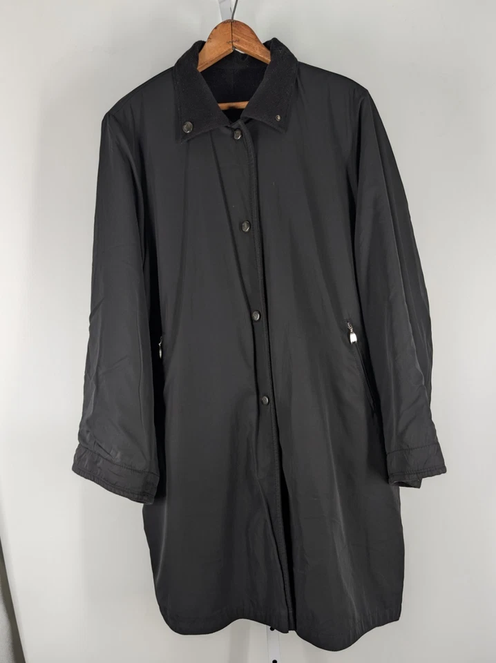 Vintage MaxMara Rainwear Reversible Wool Cashmere Fleece Coat Black Italy US 10 - Image 4 of 4