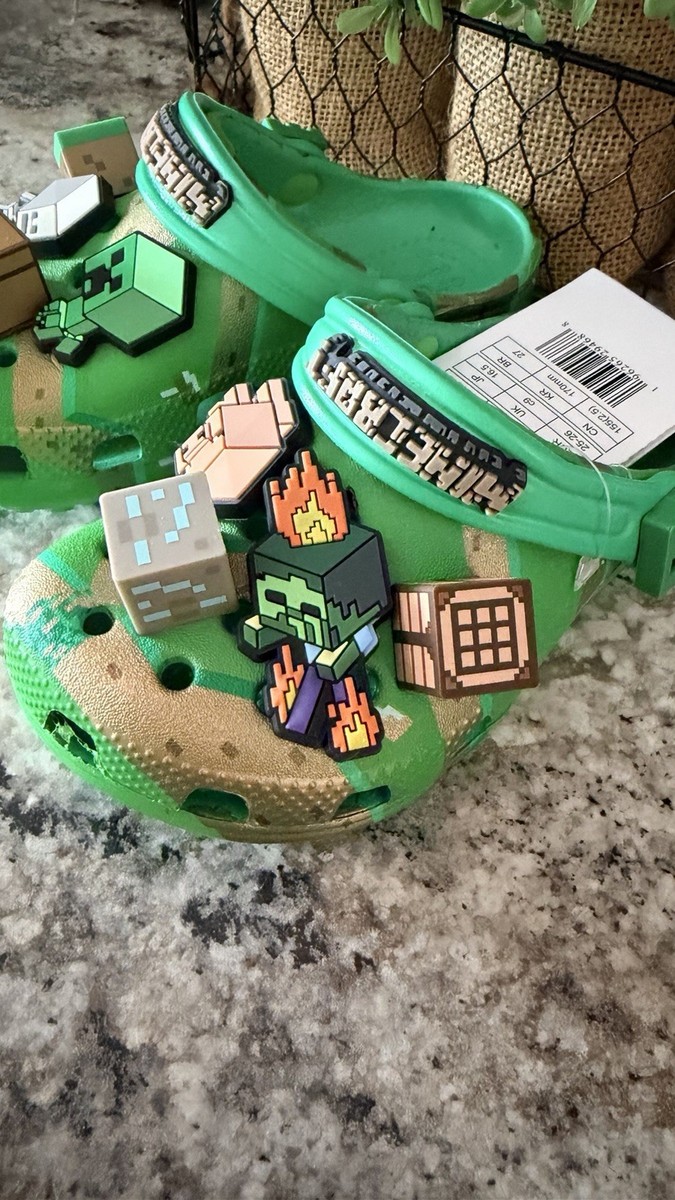 Crocs Minecraft Creeper Classic Clog Kids Green Gold Charms  display picture 2