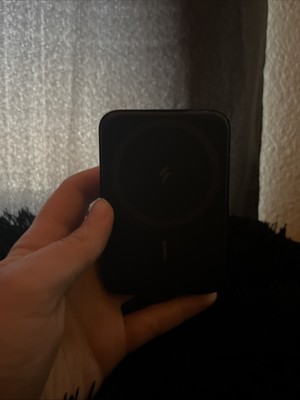 Anker MagGo 10,000mAh Magnetic Portable Charger - Black (A1641)