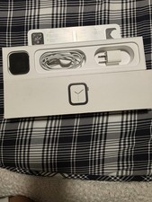 Apple Watch Series 4 44mm Space Gray Aluminum Black Silicone Band Water-Resista  