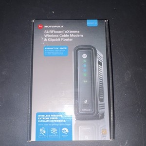 Motorola SURFboard SBG6580 DOCSIS 3.0 Dual-Band Wireless Gigabit Router