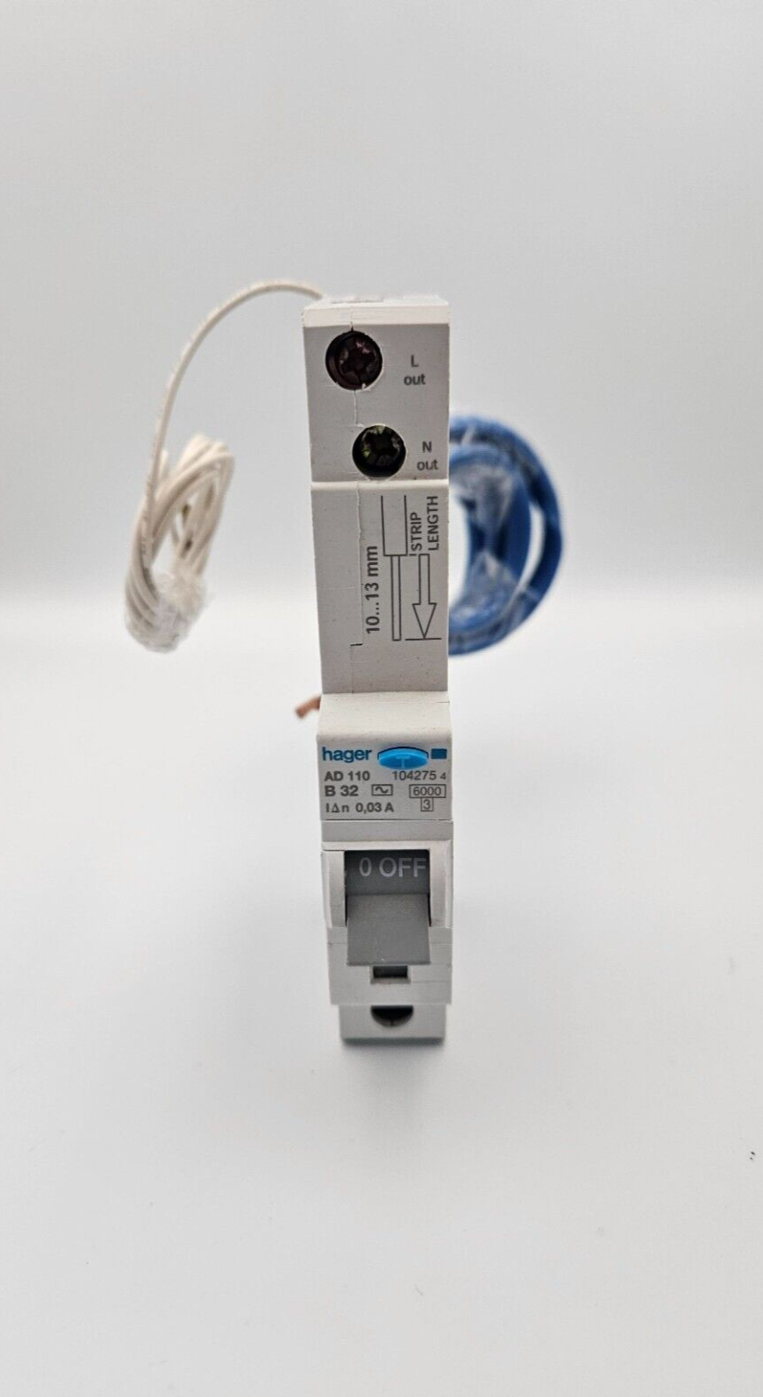 HAGER 32 AMP CURVE B 6kA 30mA RCBO TYPE AC AD110 104275 B32 32A VAT REGISTRED