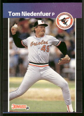 1989 Donruss #282a Tom Niedenfuer