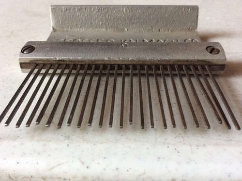 Grosser Knitting Machine Company New York - Vintage Knitting Machine Parts! - Picture 5 of 11