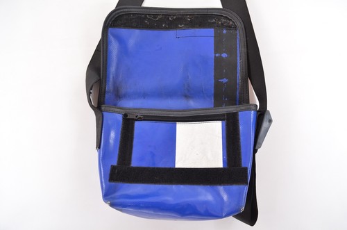 Freitag Blue White Crossbody Small Messenger Shoulder Bag - Picture 4 of 16