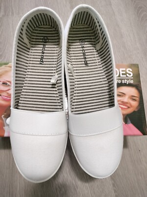 Aktive weiße Turnschuhe Größe 38
