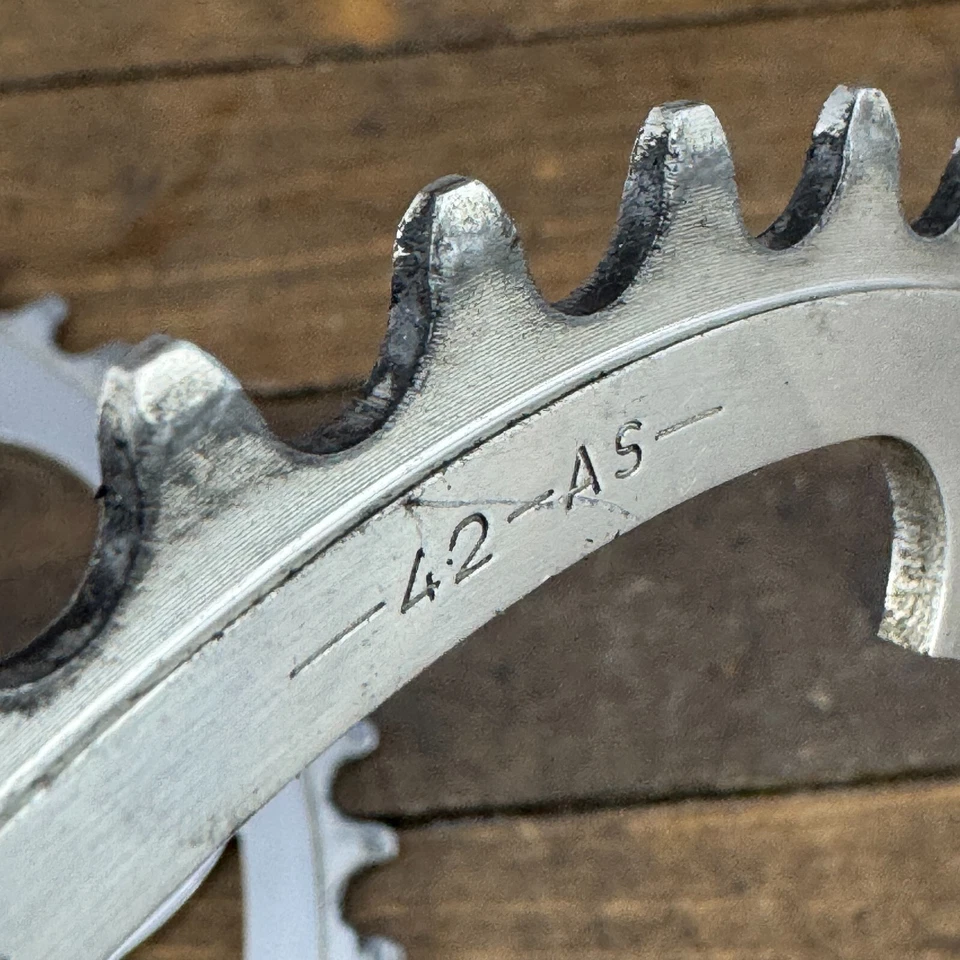 Vintage Campagnolo Record Chainring Set 53t 42t 135 BCD 5 Arm 53 Tooth 42 BREV - Image 3 of 4