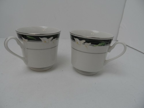 Sango Majesty Porzellan Sammlung Black Fantasy #8391 - 2 Tassen - Bild 2 von 5