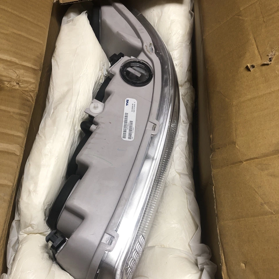 Faro faro con luz de señalización lateral lado del conductor izquierdo derecho para Buick BW5 Foto 3 de 3