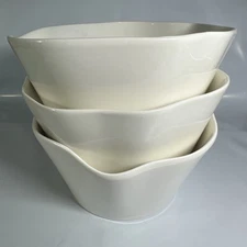 Dowan Rare Serving Bowls Serving Dishes Unique Side Dish Serving 3 Bowls NOS