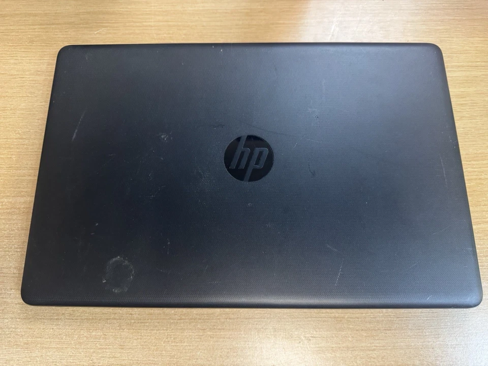 Portátil HP TPN-C126 para PIEZAS (APU AMD A6-7310 con Radeon R4 2,00 GHz) *LEER* Foto 2 de 4