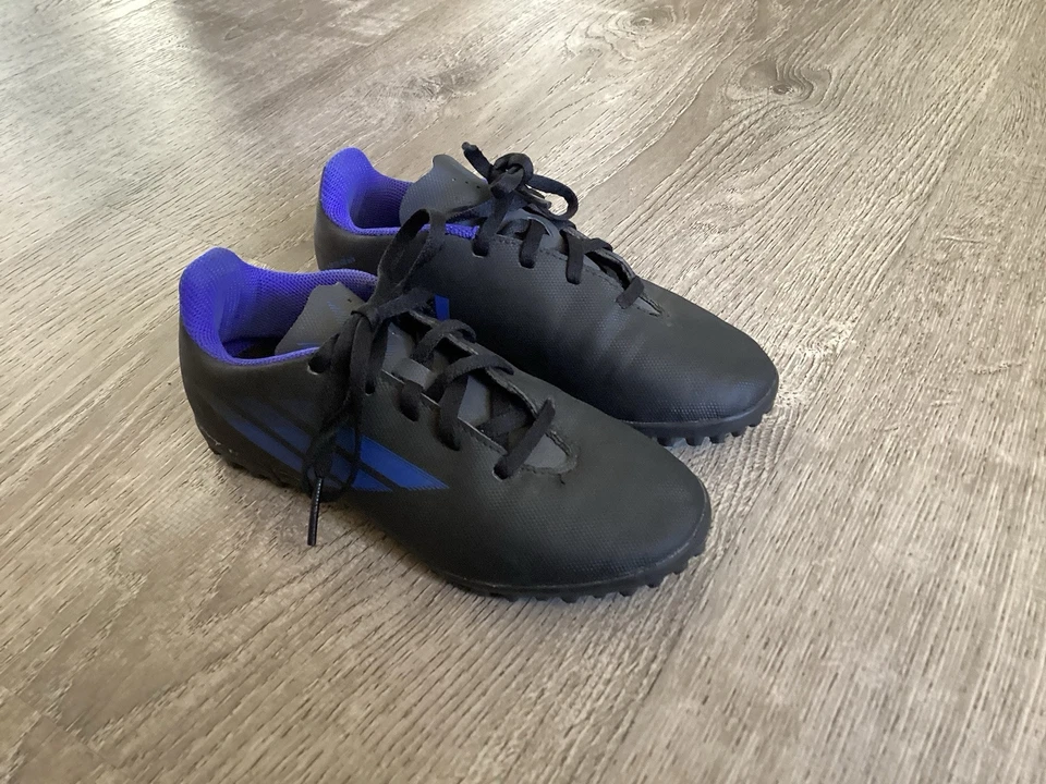 Adidas Youth X Speedflow 4 Size 3.5 Black Blue Indoor Soccer Shoes FY3326 Cleats - Image 2 of 4