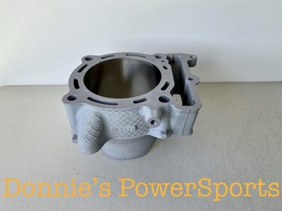 Kawasaki KX450 24-26 Cylinder Barrel Jug Engine OEM 11005-0747    190
