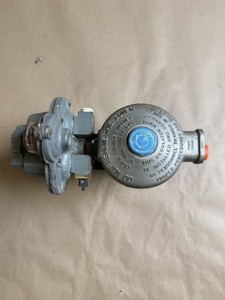 Fisher LP Gas Propane Regulator High Pressure Supply Assembly W Bracket Gray