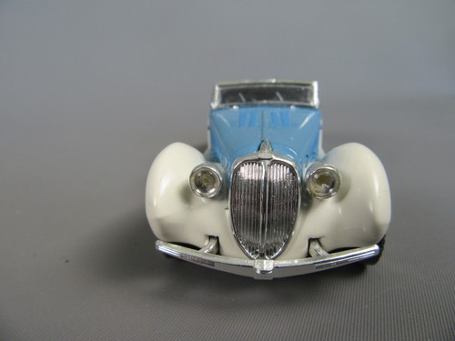 C824 Solido 48 France Delahaye 135M Figoni Falaschi 1939 Cabriolet Bleu 1:43 - Foto 2 di 10