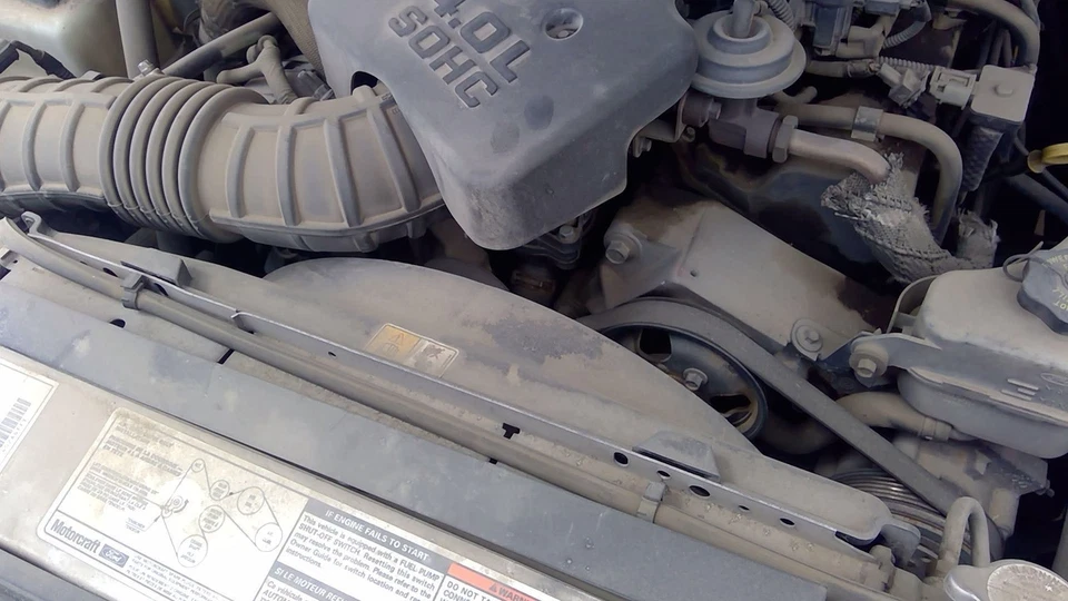 1997 - 2003 年福特探险者运动 Trac 散热器冷却风扇罩 Oem 4.0l 外壳 — 第 4/4 张图片