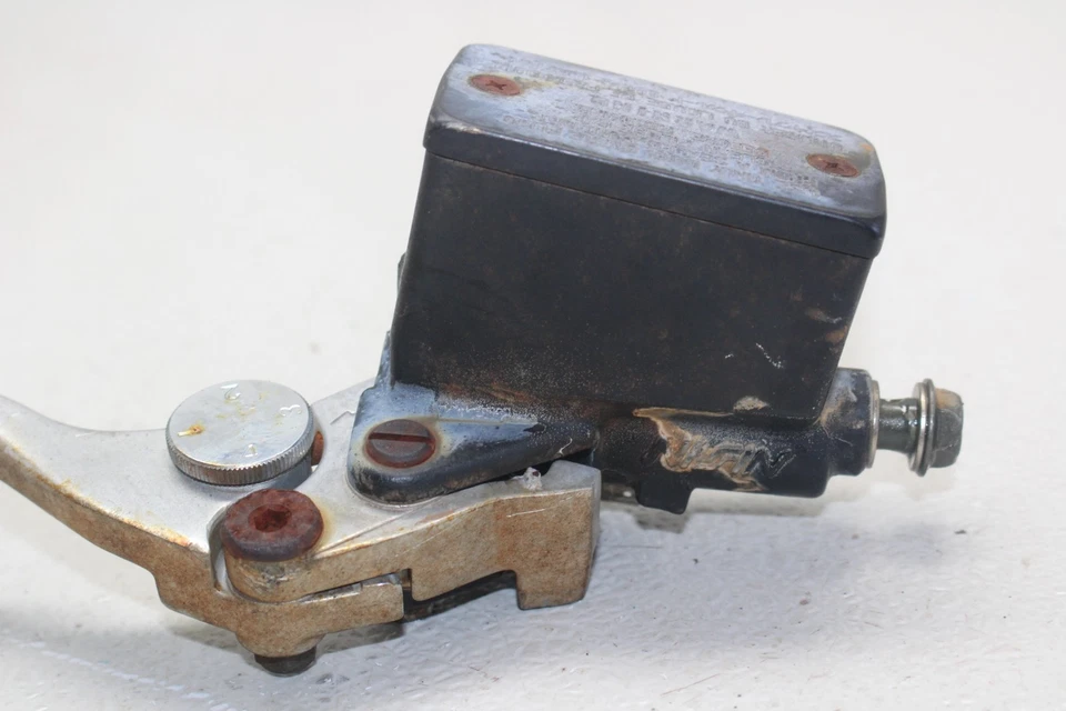 Cilindro maestro freno delantero Suzuki Marauder GZ250 1999-2010 con pinza Foto 2 de 4