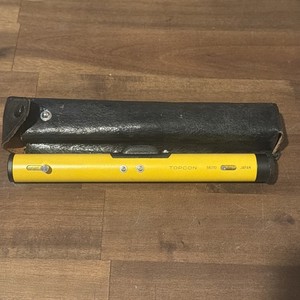 Topcon 56210 HAND LEVEL GRADE CHECKER with Leather Case