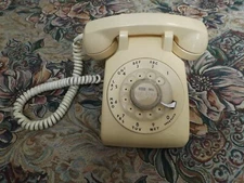 BELL SYSTEM by Western Electric 1954 yellow Desktop Rotary Dial Telephone works