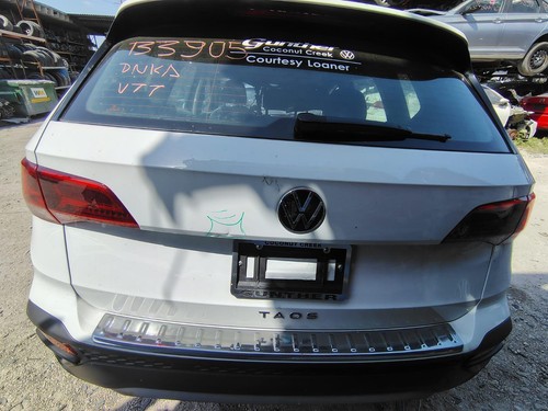 VOLKSWAGEN TAOS DRIVER SIDE TAILLIGHT LED OEM 2GJ945095A B3905 - Picture 7 of 7