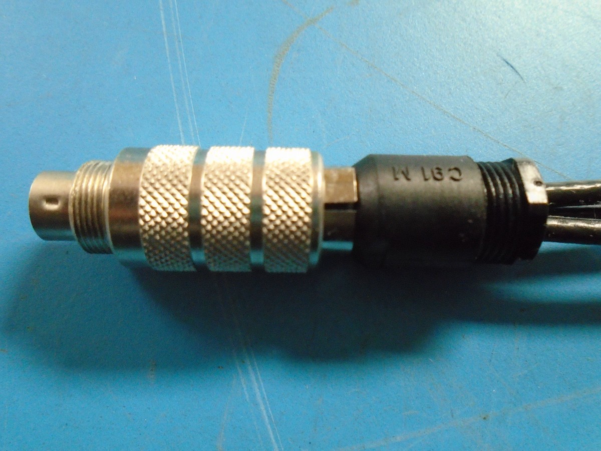 Radiall Number Five South ニットタム RF Connectors - RF Coaxial Connectors | Radiall