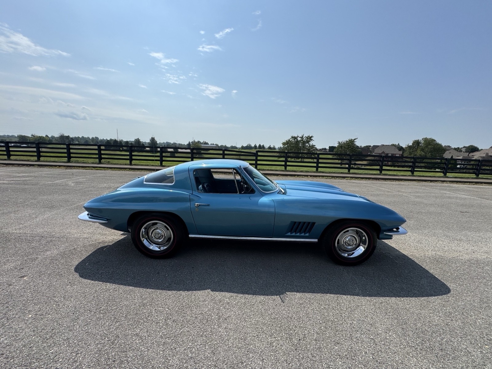 1967 Blue Chevrolet Corvette   | C2 Corvette Photo 10