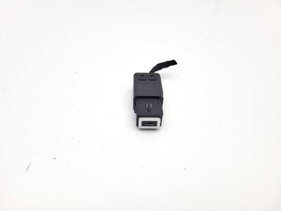 USB TYPE-C SOCKET PORT CONNECTION 98313506VV PEUGEOT 2008 MK2 P24 2024