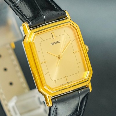 Vintage 1990 SEIKO CHARIOT 5P31-5D70 Gold Square Tank Shape Men