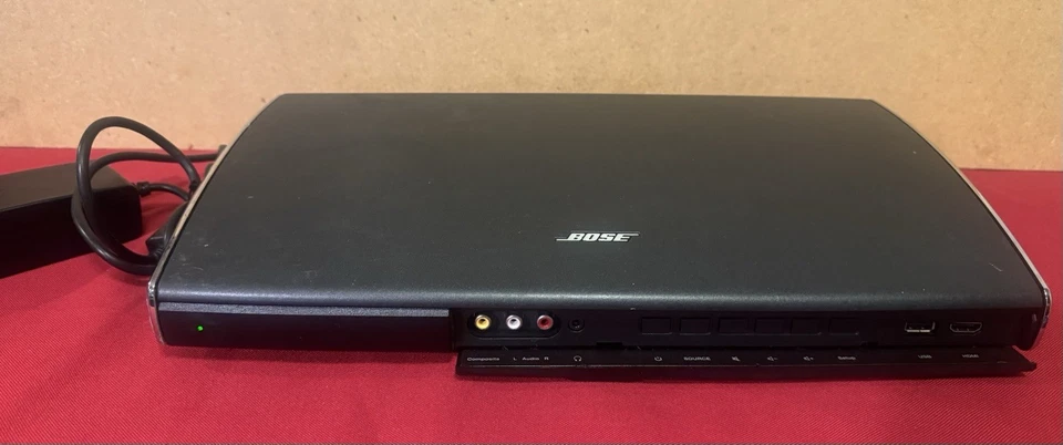 BOSE AVM CONTROL CONSOLE VIDEOWAVE MULTIMEDIA CENTER POWER ADAPTER AND REMOTE - Image 3 of 4