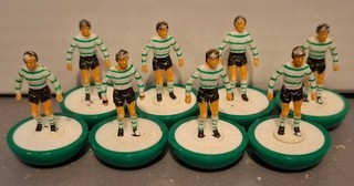 8 Rare Vintage Subbuteo 63000 lightweight Ref 277 Sporting Lisbon players