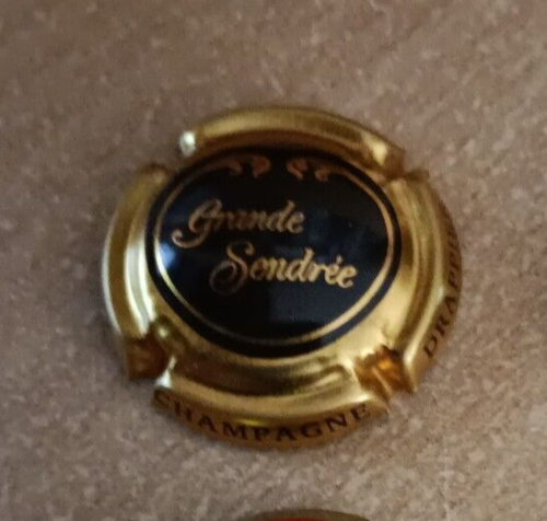 Champagnerkapseln Drappier Nr. 18 (Cuvée grande sendrée) Bewertung 7 €