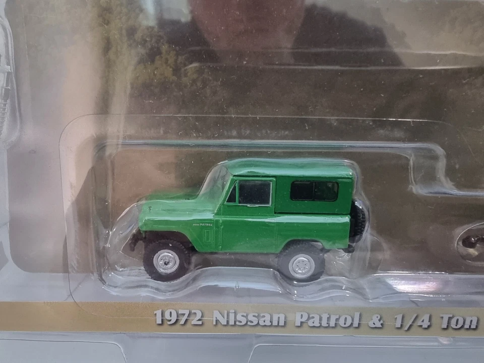 GREENLIGHT HITCH & TOW 1972 NISSAN PATROL G60 & 1/4 TON CARGO TRAILER SERIES 25 - image 2 of 4
