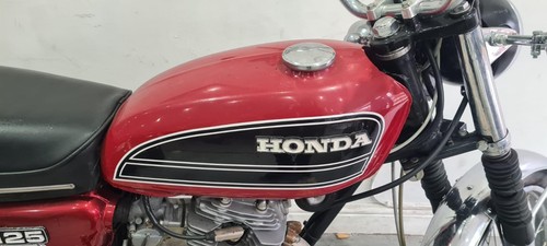 Honda CB125S classic motorcycle motorbike - Picture 6 of 15