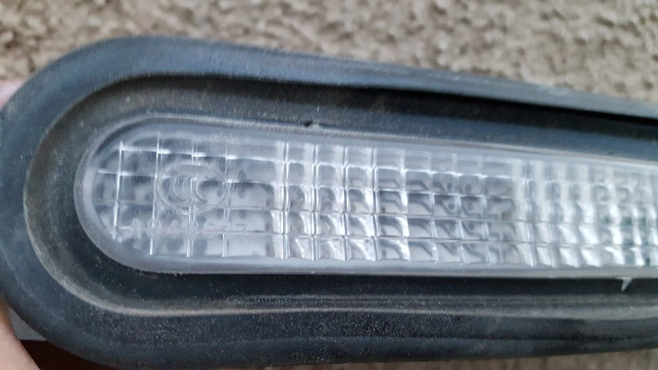 2008-2017 MITSUBISHI LANCER 09-12 GALANT THIRD 3RD BRAKE LIGHT LAMP OEM DJ605 - Image 3 of 3