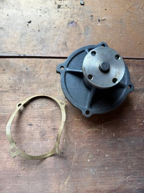 NOS 原装 1961 - 63 庞蒂亚克 T4,4 气缸暴风雨水泵 — 第 2/4 张图片