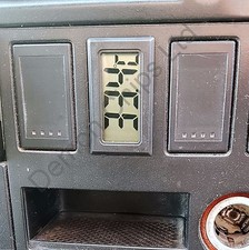 Cyfrowy termometr Czujnik VW T4 deska rozdzielcza Konsola Pokryw? prze??cznika
