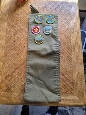 Boy Scouts Merit Badge Sash Mixed Lot with 5 Merit Badge Patches Collectible